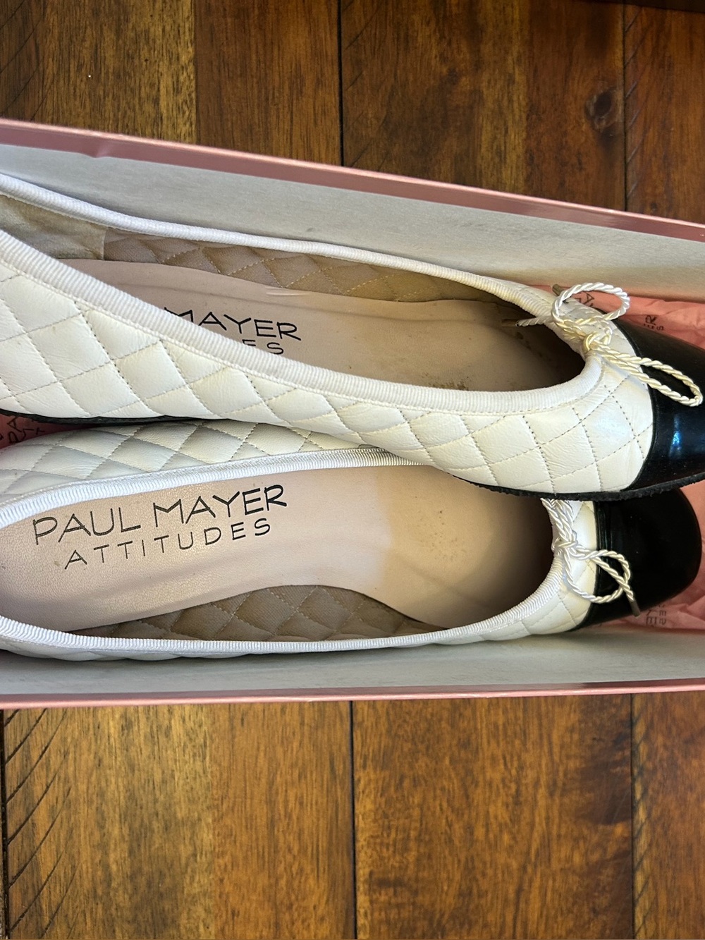 PAUL MAYER White Quilted Ballet Flats w/Black Cap Toe and White Flats